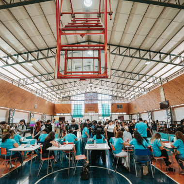 Entrega de credenciales en Gimnasio Usach