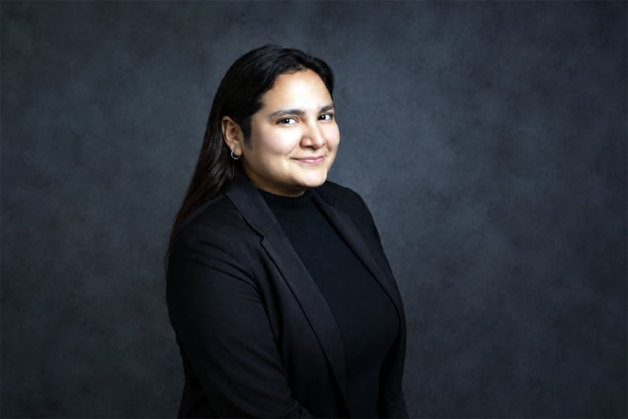 En la imagen aparece la directora de orquesta Virginia Vergara Meneses  